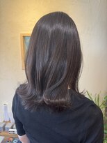 アンリルヘア(enrire hair.)&nbsp;外はねミディ