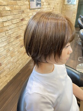 モナン 海老名(Monan) ショートウルフ/Nドットカラー/ベージュカラー