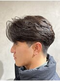 メンズセンターパートニュアンスパーマ毛流れメンズパーマ
