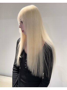 melt.tokyo【メルトトウキョウ】【4月中旬NEW OPEN(予定)】 インナーカラー/トリートメント/デザインカラー/ペールピンク