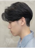 横浜西口メンズパーマフェザーパーマセンターパートガイルヘア