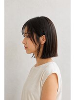 ベルス(bellus)&nbsp;シースルーバング×ナチュラル外ハネボブ　20代　30代