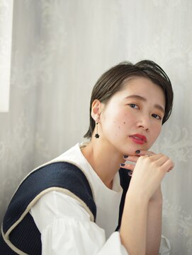 リィベ(Liibe) ショート／アップバング