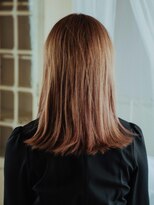 ヘアアンドリラクゼーション シャッセ(Hair&Relaxation SASE)&nbsp;外ハネセンターパート