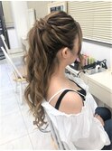 長さ出しポニーテール