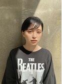 ナチュラルタイトショート×ブラック