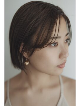 日日ヘアサロン シースルーショート