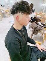 エン(eNN)&nbsp;スキンフェード/スパイラルパーマ/メンズカット