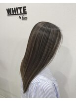 アンダーバーホワイト 西宮店(_WHITE) 脱白髪染めハイライトカラー　髪質改善トリートメント