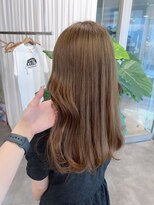 アイエヌジードット(INg.)&nbsp;明るめベージュカラー