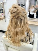 【お出かけヘア】お団子ハーフアップ ウェーブ巻き
