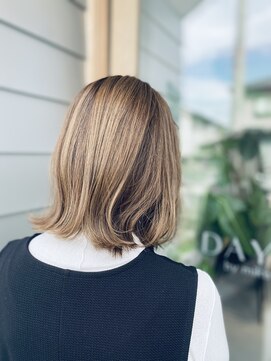 デイズ バイ ミコ(DAYS. by miko) 【透明感ベージュカラー】