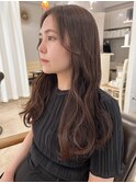 髪質改善ヘアスタイル外ハネボブワイドバングワインレッド