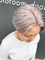 イロ プラス 南田宮店(iro+)&nbsp;『katsuya』ホワイトカラー