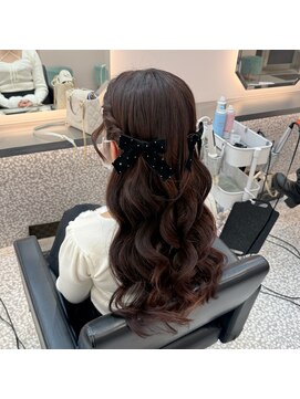 アリエス 八重洲店(Aries) ねじりハーフツイン