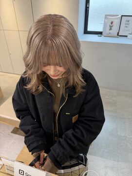 ニコフクオカヘアーメイク(NIKO Fukuoka Hair Make) 福岡天神/大人かわいいくすみカラー/ミルクティーグレージュ