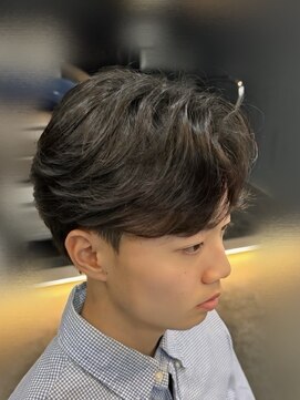 バース 河原町店(BIRTH) 韓国へアカルマパーマワックスなしセンターパート黒髪ウルフ