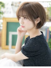 10年後、20年後も美しい髪と頭皮へ。未来の美しさを育むENOAの予防美容で、いつまでも輝くあなたへ。