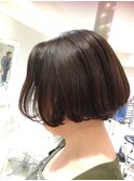 オイルケアによるうるつやショートボブ