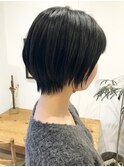 大人可愛い　黒髪　ショートボブスタイル