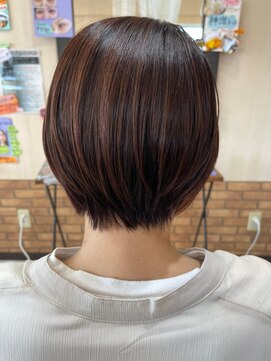 ヘアスタジオブービー ハイライト・髪質改善ショートボブ