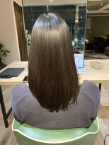 ヒライス 千歳船橋(Hiraeth)&nbsp;前上がりレイヤーセミロング★