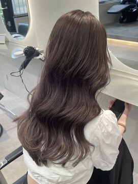 オニキス(ONYX) ラベンダーベージュカラーレイヤーカット【chisato指名】