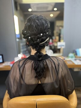 リッツファミリーズ ニコ本原店(RIT FAMILY Z) 結婚式　お呼ばれヘア　編みおろし