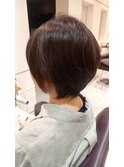 ショートボブ