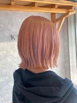 キイロ(KiiRO) オレンジベージュ/ダブルカラー/ブリーチカラー/切りっぱなし