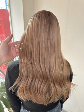 ピークスヘア(peaks hair) ミルクティーベージュ ダブルカラー ハイトーン ブリーチ1回