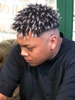 プロショップウェーブ セカンド(PRO SHOP WAVE II)&nbsp;スペインカール/フェザーパーマ/メンズパーマ/テーパーフェード