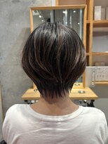 アルトル 池袋2nd(altru)&nbsp;◇大人40代50代60代ショートボブ丸みショート白髪ぼかし