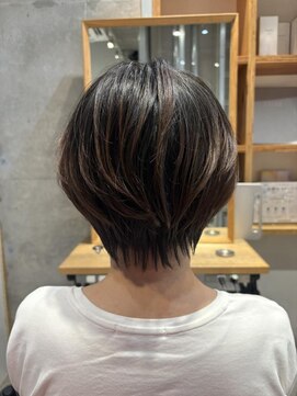 アルトル 池袋2nd(altru) ◇大人40代50代60代ショートボブ丸みショート白髪ぼかし