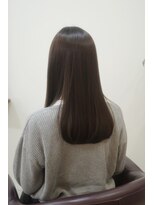 ロエ(loe)&nbsp;髪質改善カラーで毎日のお手入れが楽になる質感に◎