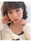 マニッシュ　ネイビーカラー　美髪　フレンチボブ　ショート