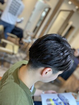 ヘアリゾート バルボア アイランド(hair resort Balboa Island) アップバングショート韓国マッシュカットウルフカット