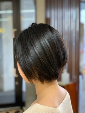 クオリス 上福岡店(QUALIS) ショートグラ/ショート/小顔/20代30代40代/ナチュラルブラウン