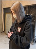 ホワイトベージュ