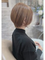 キビト(kibito)&nbsp;ショートボブ　ベージュカラー