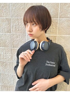 ビュートリアム 南青山(BEAUTRIUM) マッシュショート　顔まわりカット　フェイスレイヤー　20代青山