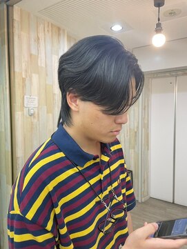 ナンバー アンフィール 渋谷(N° anfeel) メンズ/ウルフ/アッシュブラック/カルマパーマ/ベリーショート