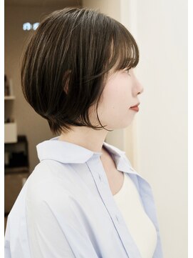 フラッフィー(Fluffy) ★美シルエットショートボブ