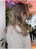 【natsumi】17ロングレイヤー,バレイヤージュハニーベージュ