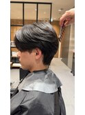 毛流れニュアンスパーマ