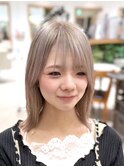 くびれヘア×ダブルカラーホワイトベージュ