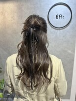 エン(en.)&nbsp;★カチモリアレンジ/ハーフアップ/黒リボン