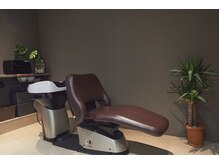 クイーンズ 梅屋敷店(QueenS)の雰囲気（体に負担の少ないリラックスできるシャンプー台完備♪【梅屋敷】）