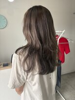 クレヴィア ヘア ビューティー(crevia hair beauty)&nbsp;ハイライトカラー☆クールなレイヤーロング