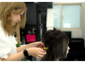 ベルグロー 北新地(BELLEGROW)の写真/女性スタイリスト多数◎推し活・お呼ばれヘアセット・ヘアメイクで可愛くなろ☆